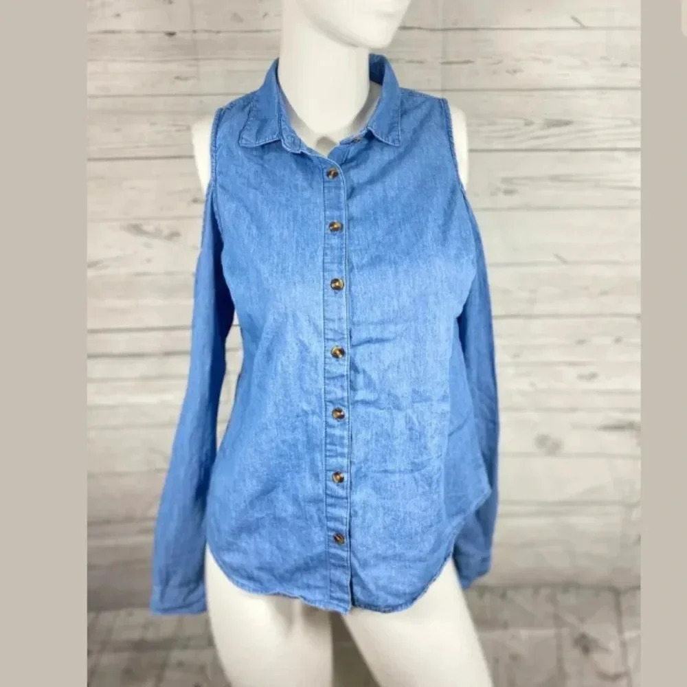 Rue21 Off shoulder Button Down Denim shirt